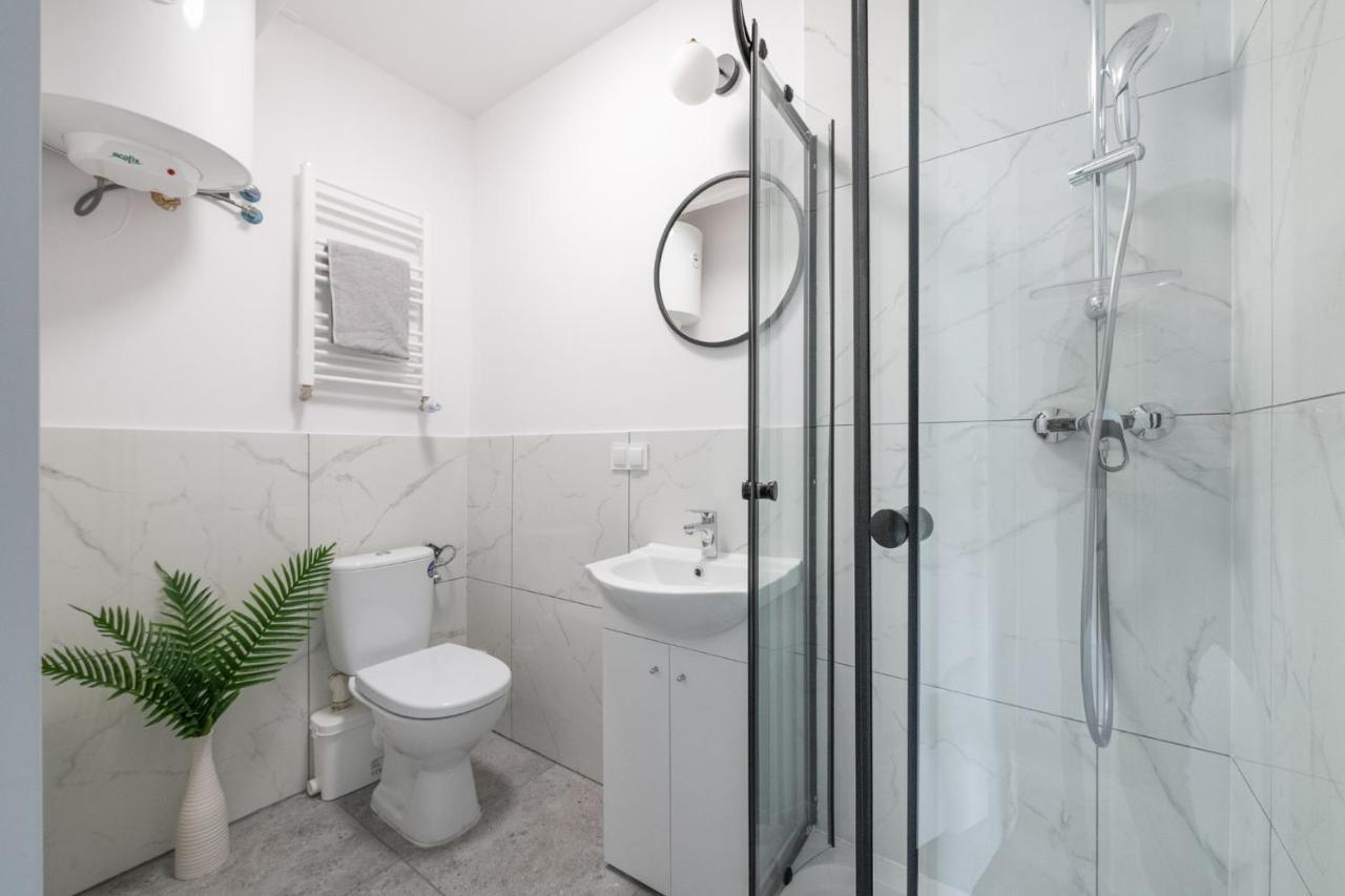 Comfortable 3City Studios In Gdynia By Noclegi Renters Eksteriør billede